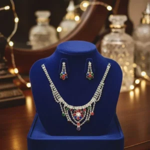 Modern Design Silver Plated Crystal Necklace Set