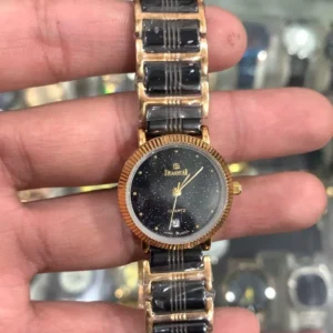 Women's Elegant Watch with Chain Strap 1 Pc of Fashion Forward Design